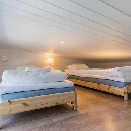 Merikruunun Taehdistoehuvila Mimosa 37 * Dragsfjärd