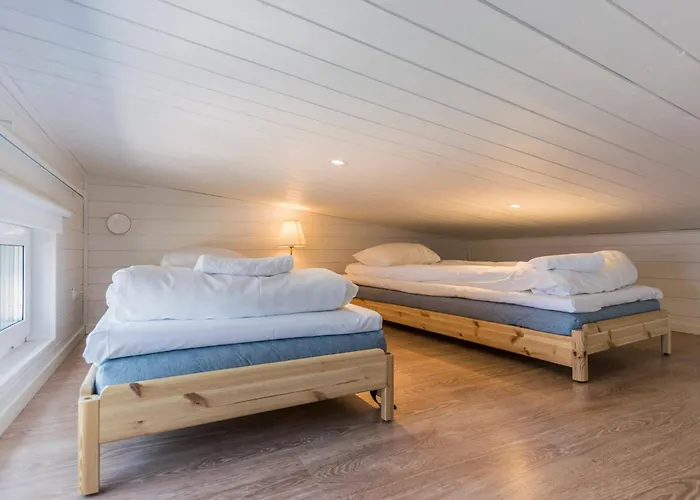 Merikruunun Taehdistoehuvila Mimosa 37 * Dragsfjärd